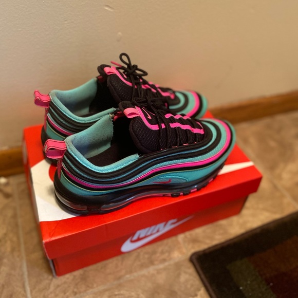 nike air maxs 97